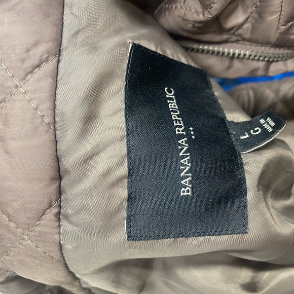 Banana republic puffer vest - Picture 5 of 5
